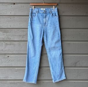 Abercrombie & Fitch Light Wash Straight Leg Jeans